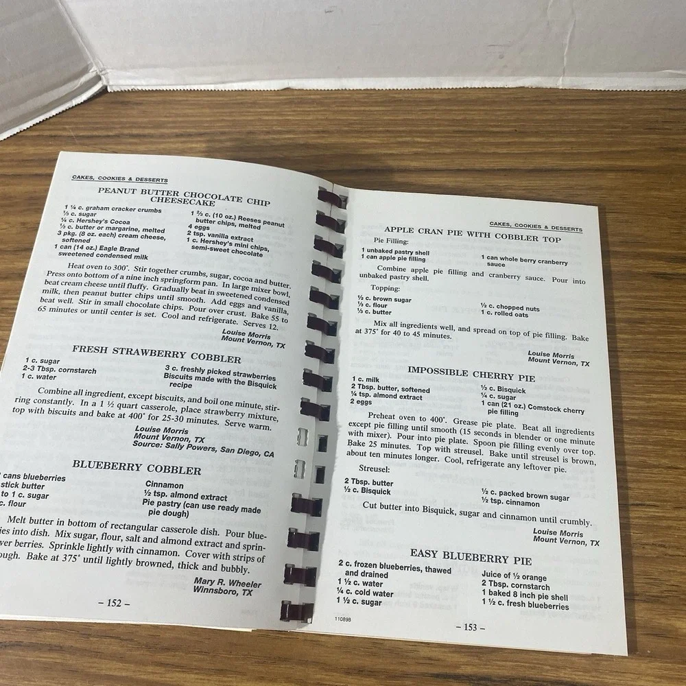 VTG East Texas Humane Society Regional Cookbook Cooking with Friends Local Comb